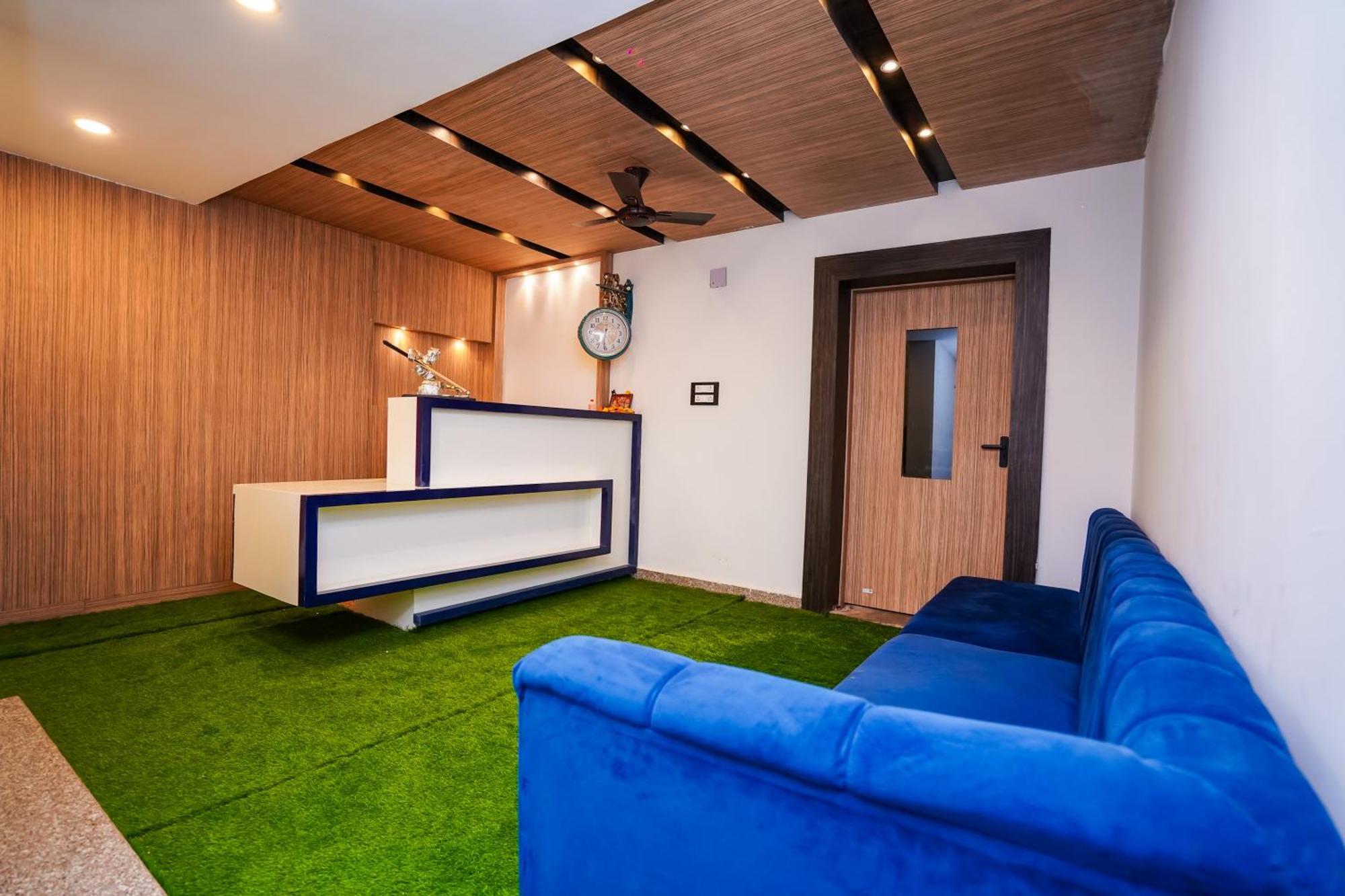 Hotel Middleton Nxt Μπουμπάνεσβαρ Εξωτερικό φωτογραφία